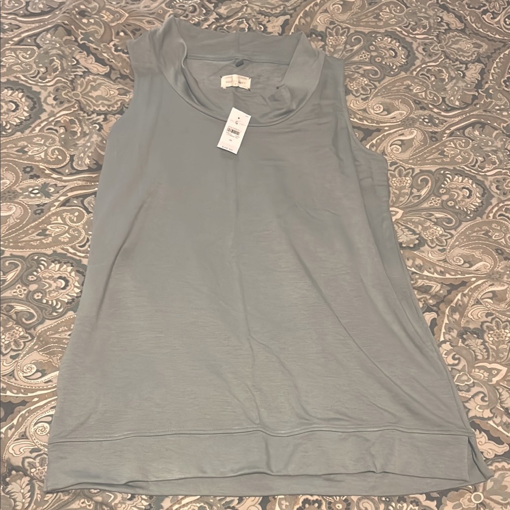 Lou & Grey (LOFT) sleeveless tunic in a dusty blue/